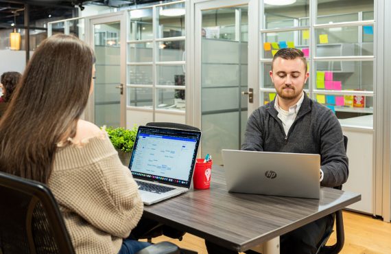Tennessee Wesleyan students studying in town